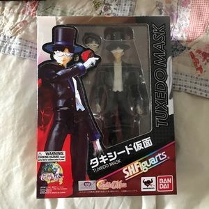 S.H.Figuarts Tuxedo Mask figure